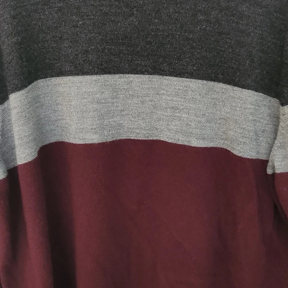 Apt 9 Burgundy & Grey Sweater - Picture 4 of 12